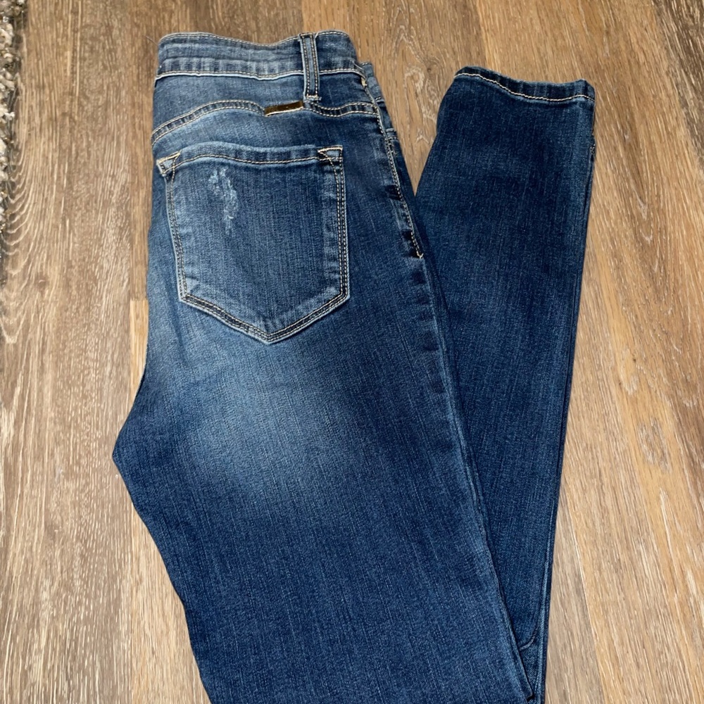 KanCan skinny jeans